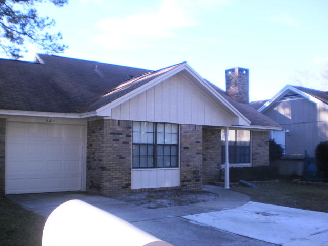 CANDLEWOOD VILLAGE - Residential Lease