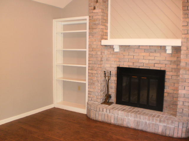 CANDLEWOOD VILLAGE - Residential Lease