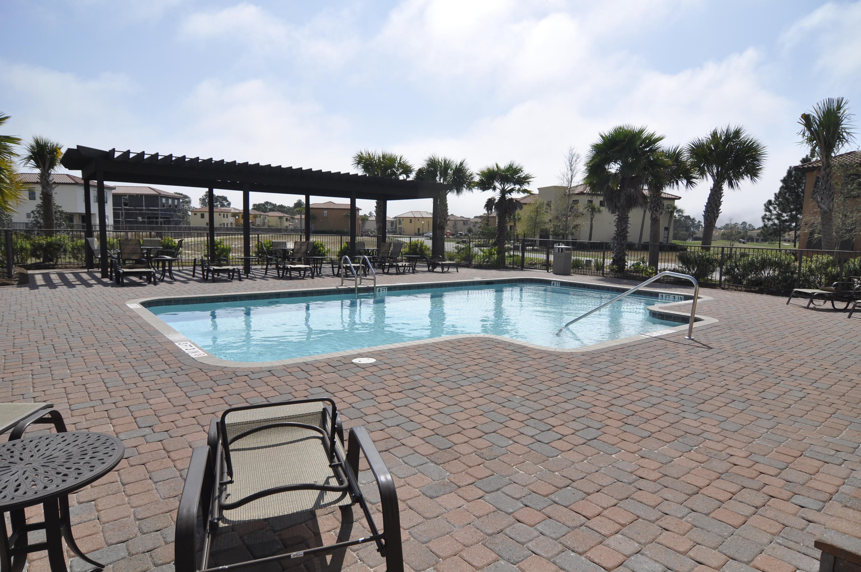 Villa Lago - Residential Lease