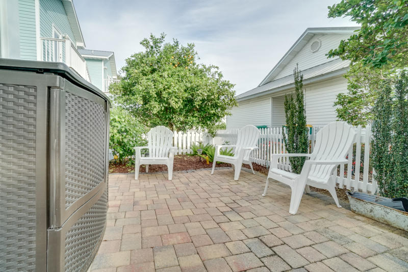 CRYSTAL BEACH COTTAGES PH 2 - Residential