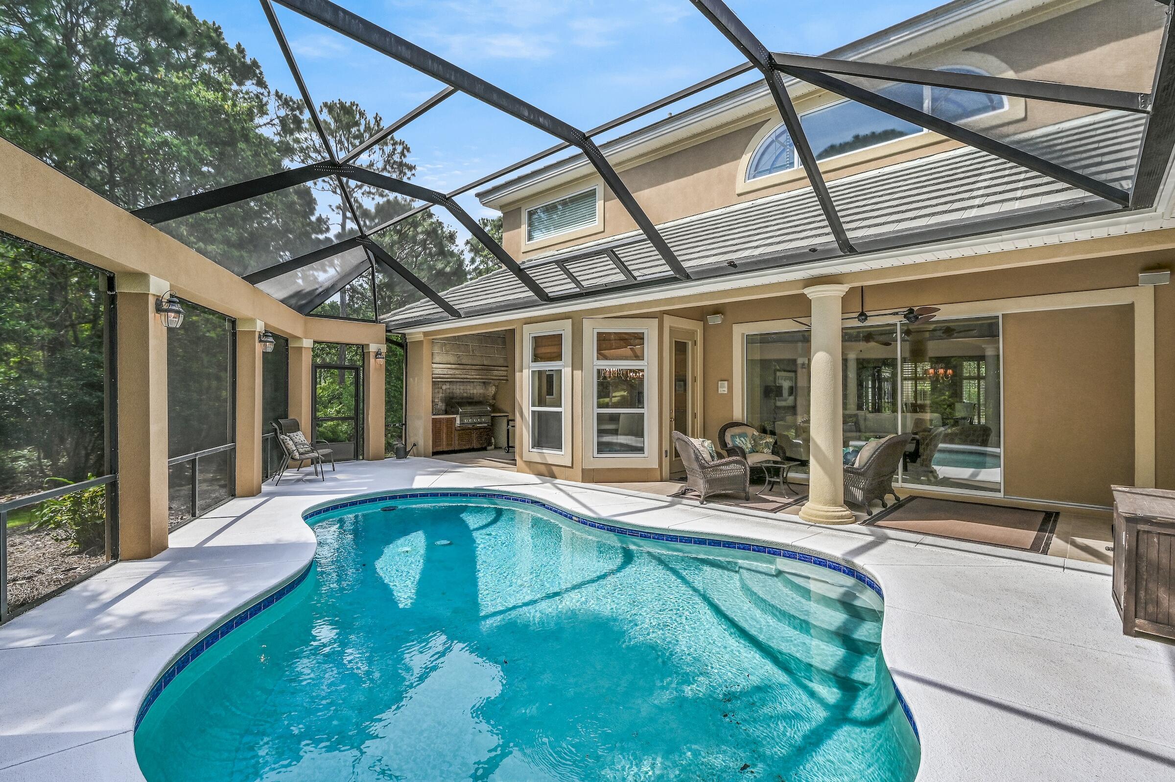 REGATTA BAY - Residential