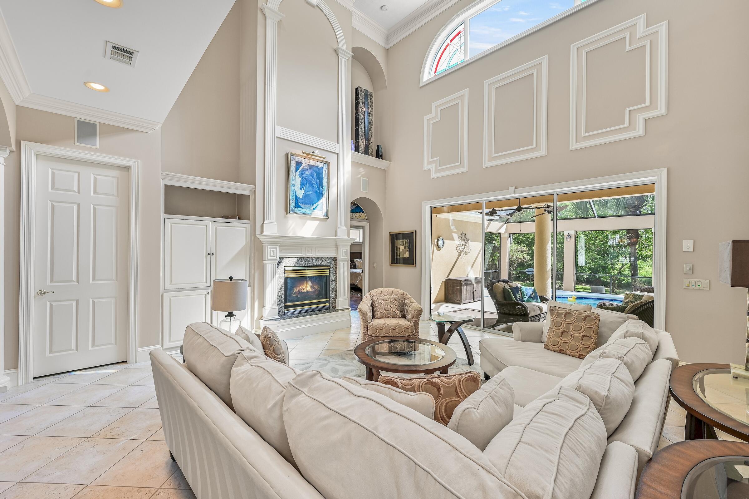 REGATTA BAY - Residential