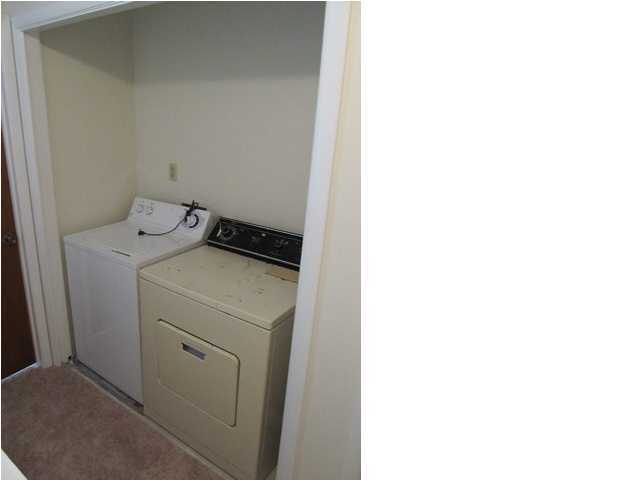 FALCON RIDGE - Residential Lease