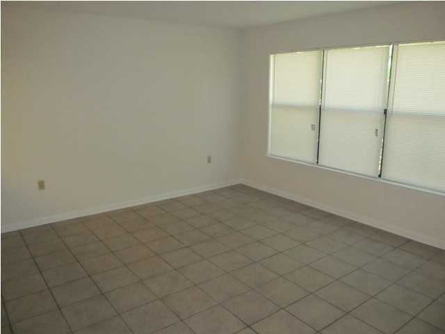 FALCON RIDGE - Residential Lease