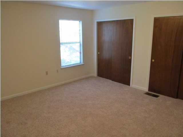 FALCON RIDGE - Residential Lease