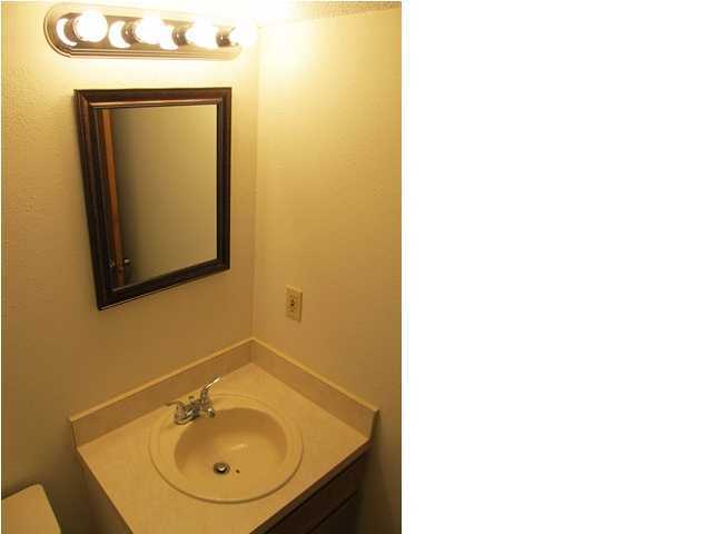 FALCON RIDGE - Residential Lease