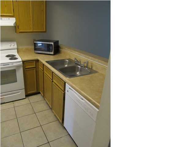FALCON RIDGE - Residential Lease