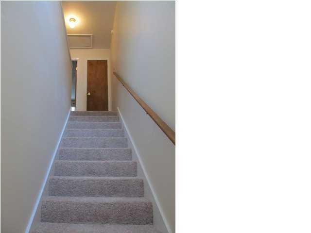 FALCON RIDGE - Residential Lease