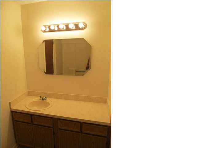 FALCON RIDGE - Residential Lease