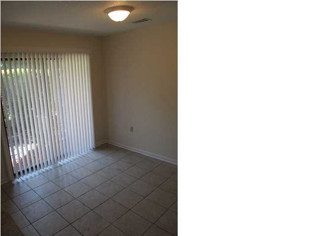 FALCON RIDGE - Residential Lease