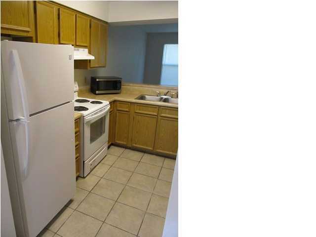 FALCON RIDGE - Residential Lease