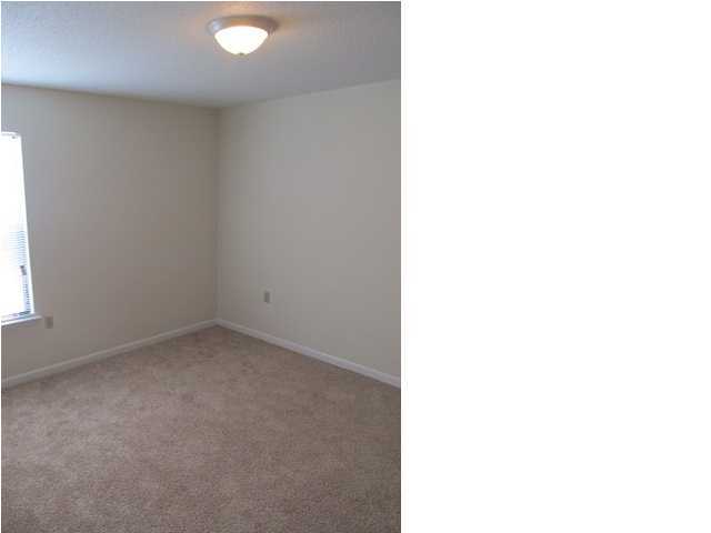 FALCON RIDGE - Residential Lease