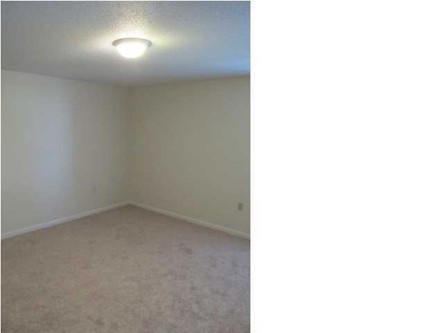 FALCON RIDGE - Residential Lease