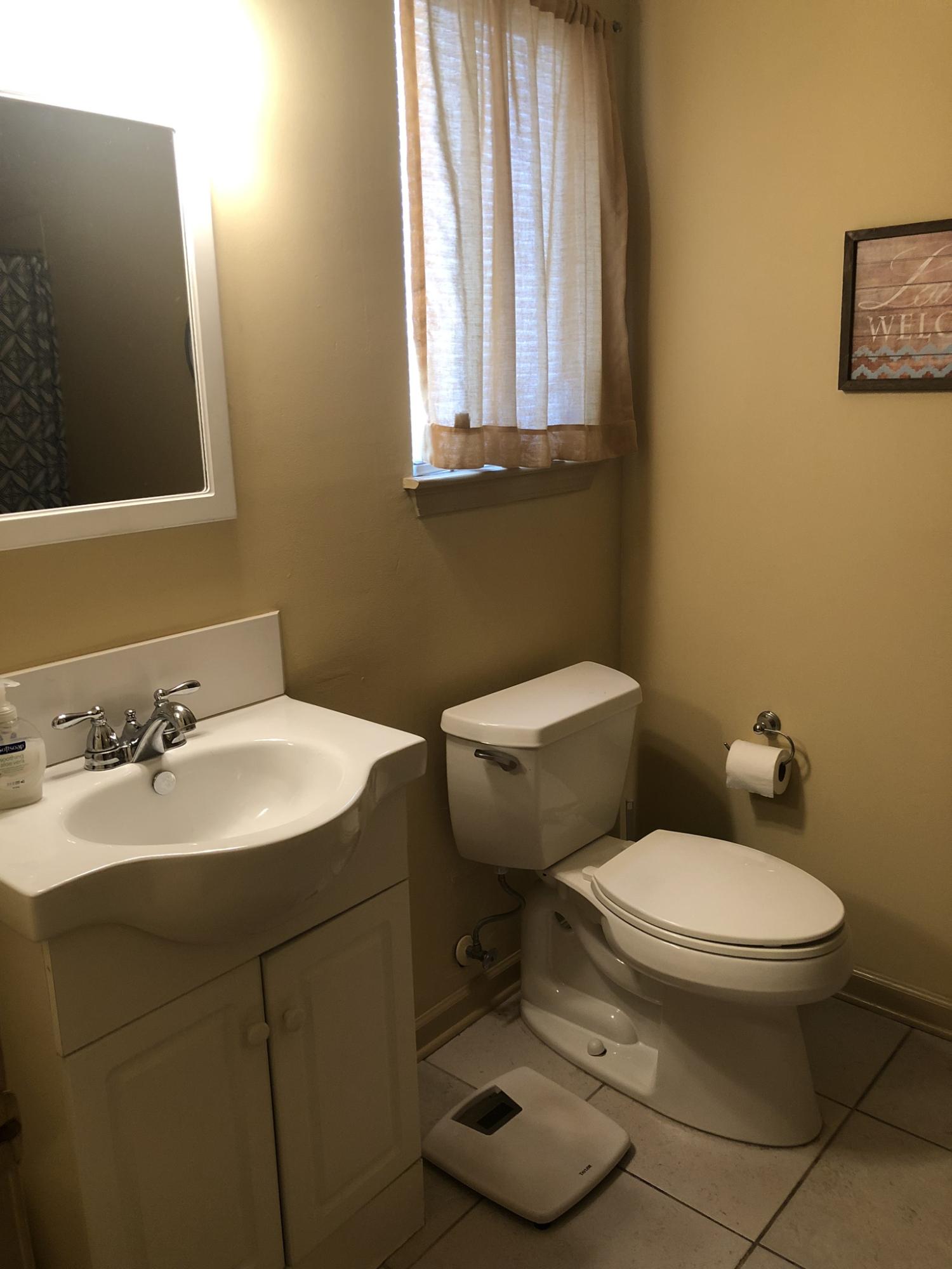 NEW WALTON VILLAGE - Residential Lease