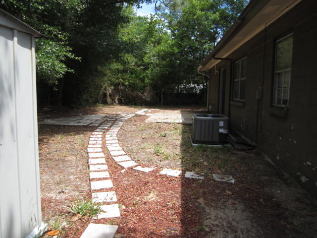 PORT DIXIE - Residential Lease