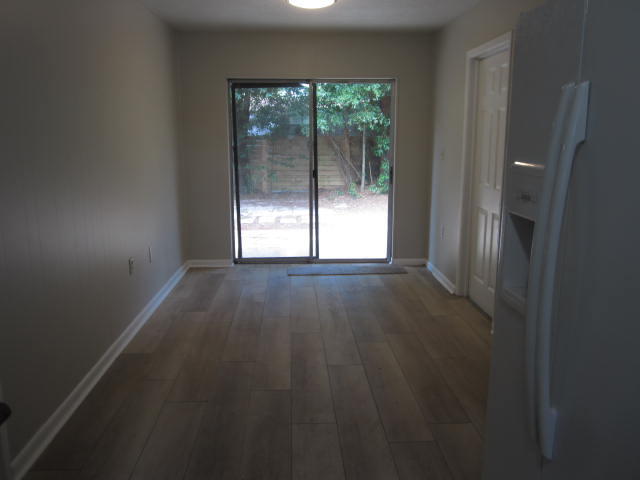 PORT DIXIE - Residential Lease