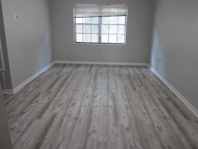 PORT DIXIE - Residential Lease