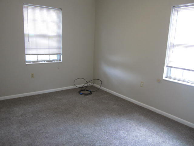 PORT DIXIE - Residential Lease