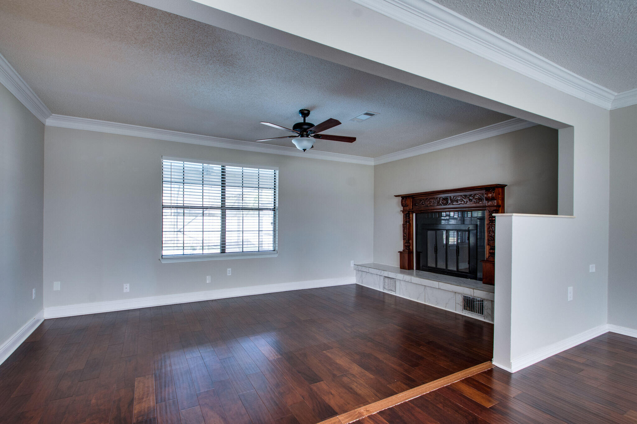 RAINTREE ESTATES - Residential Lease
