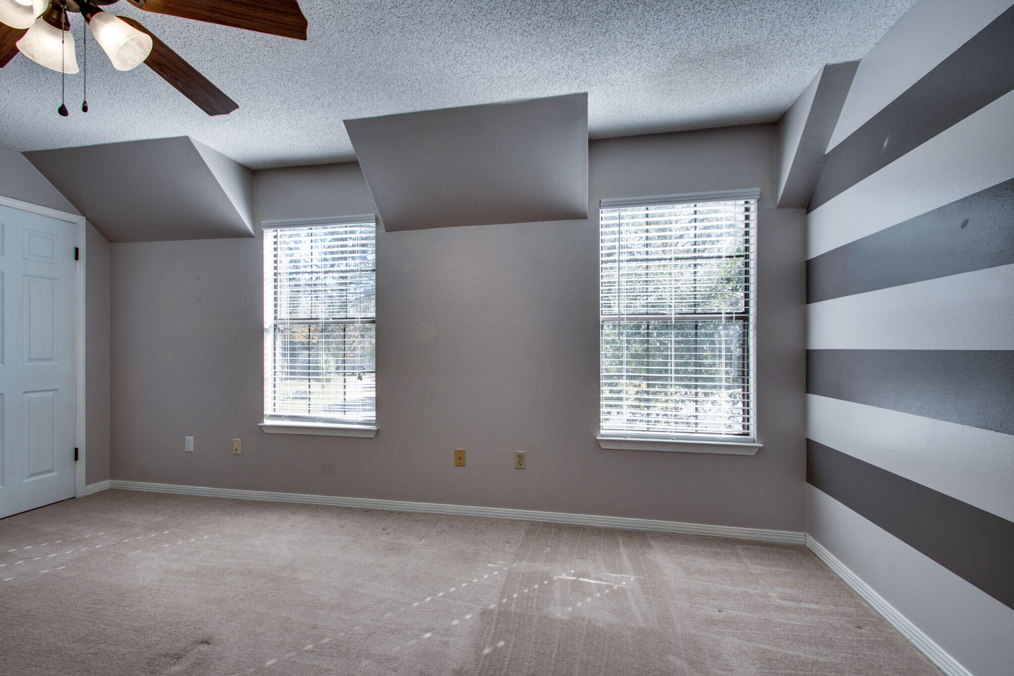 RAINTREE ESTATES - Residential Lease