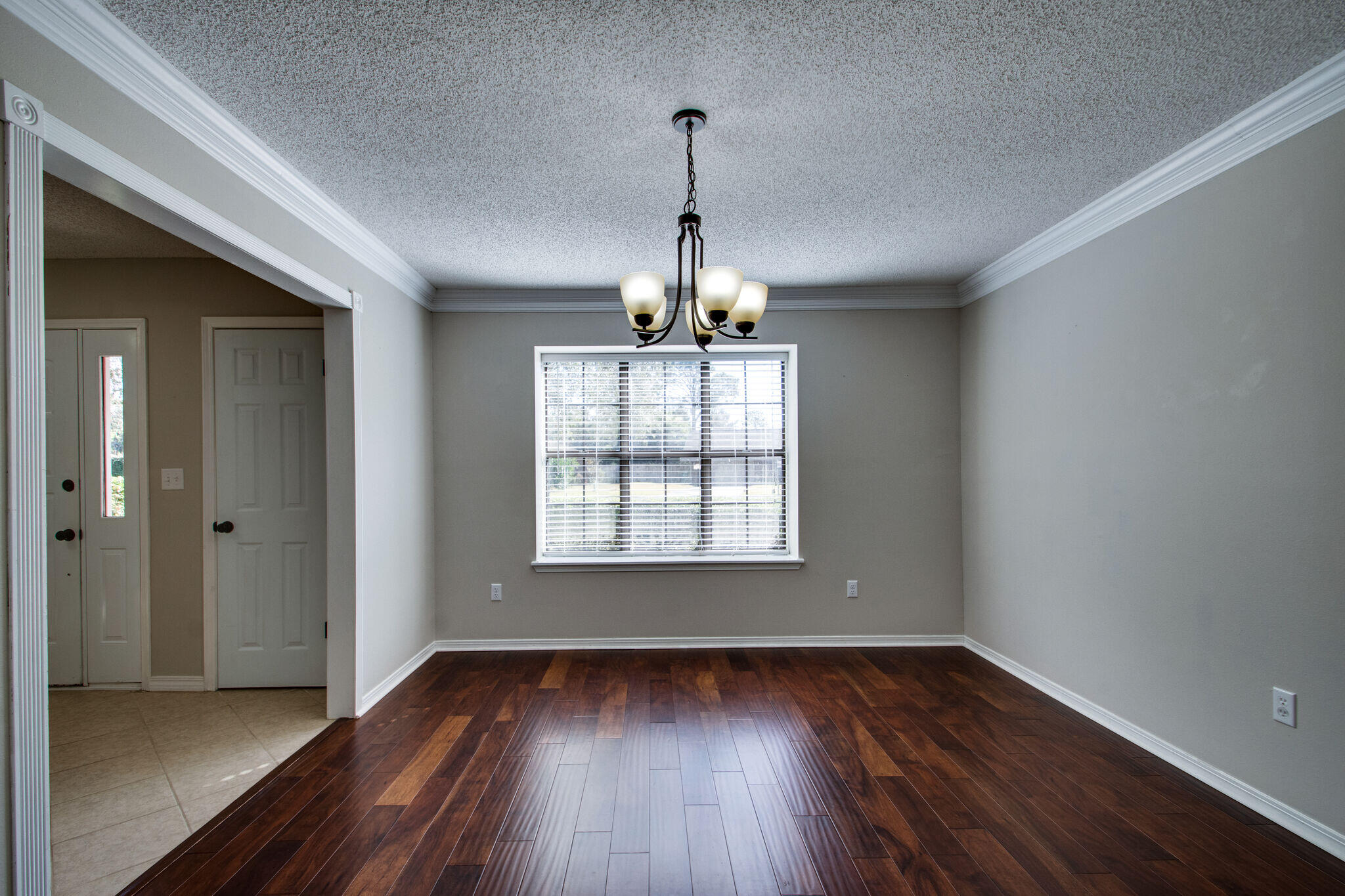 RAINTREE ESTATES - Residential Lease