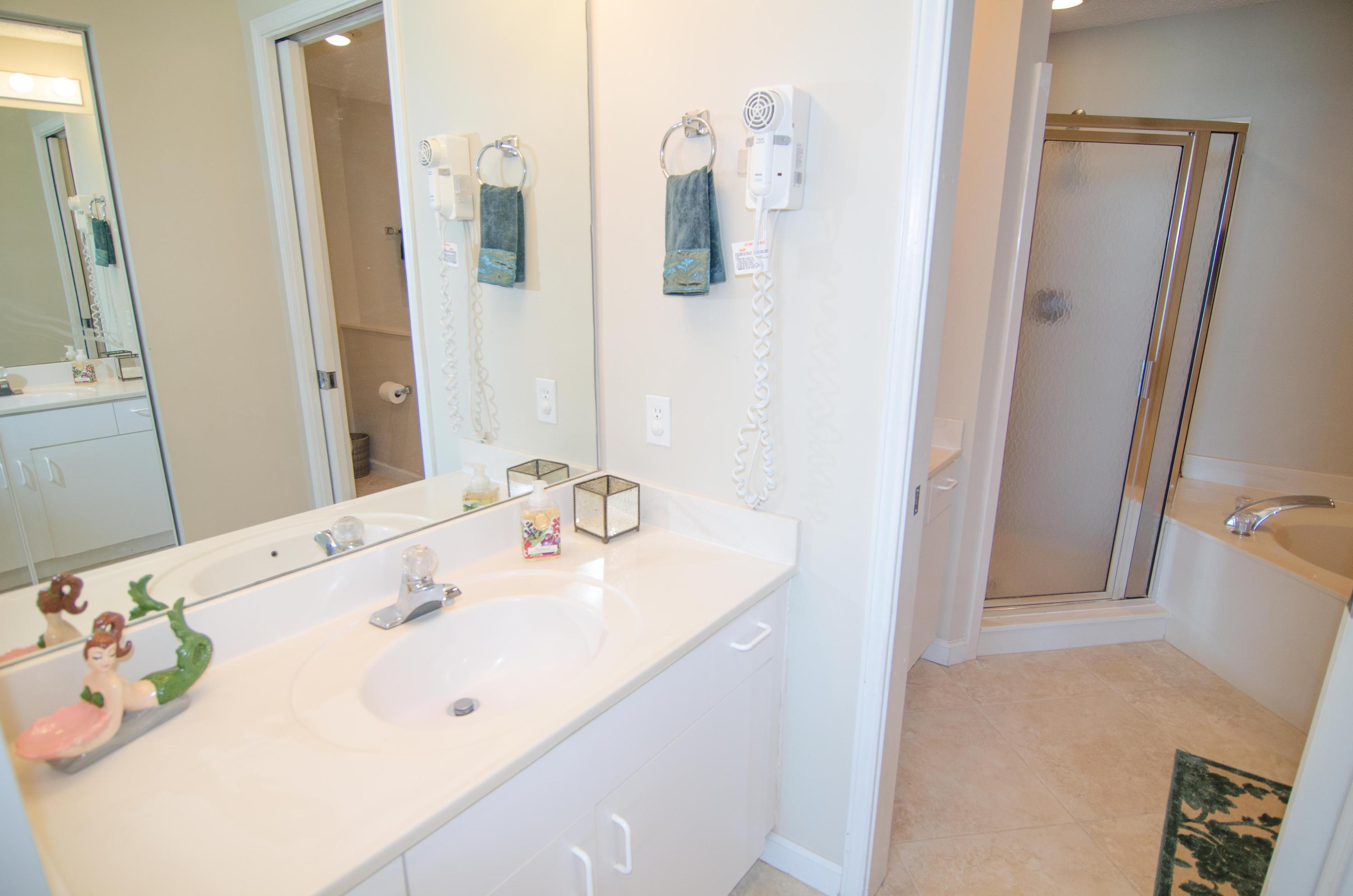 STERLING SANDS CONDO - Residential
