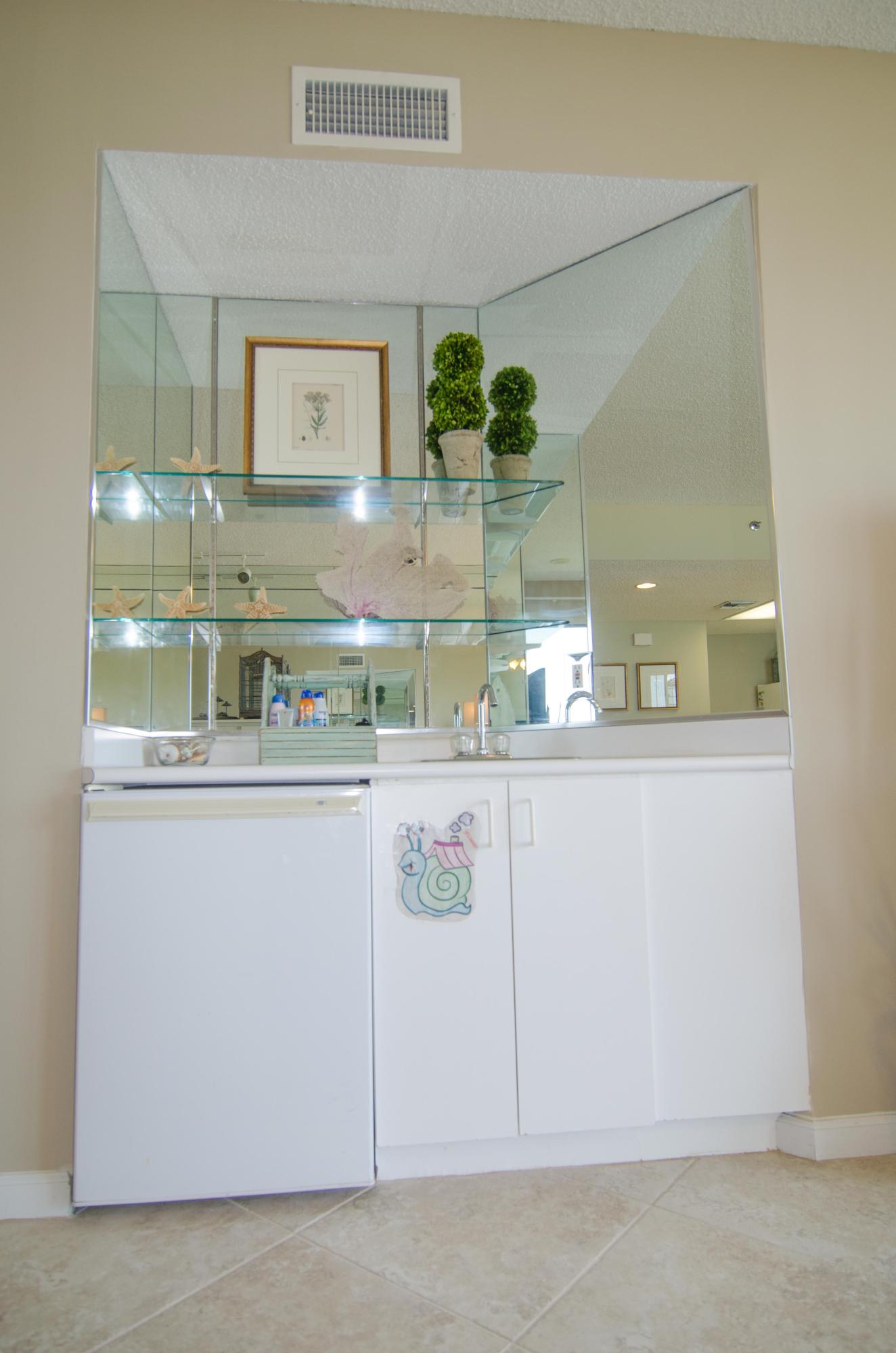 STERLING SANDS CONDO - Residential