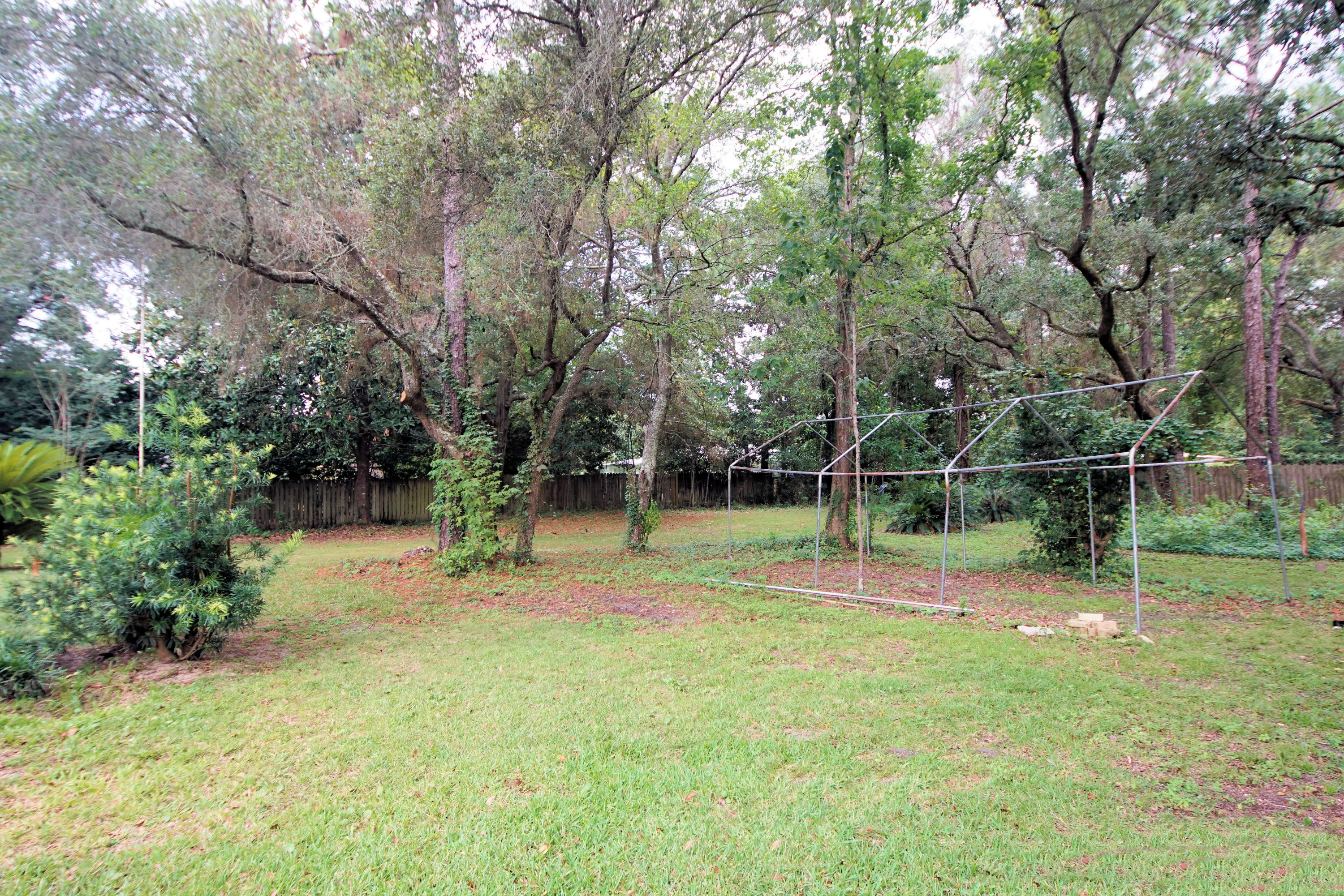 BAYOU POQUITO - Residential