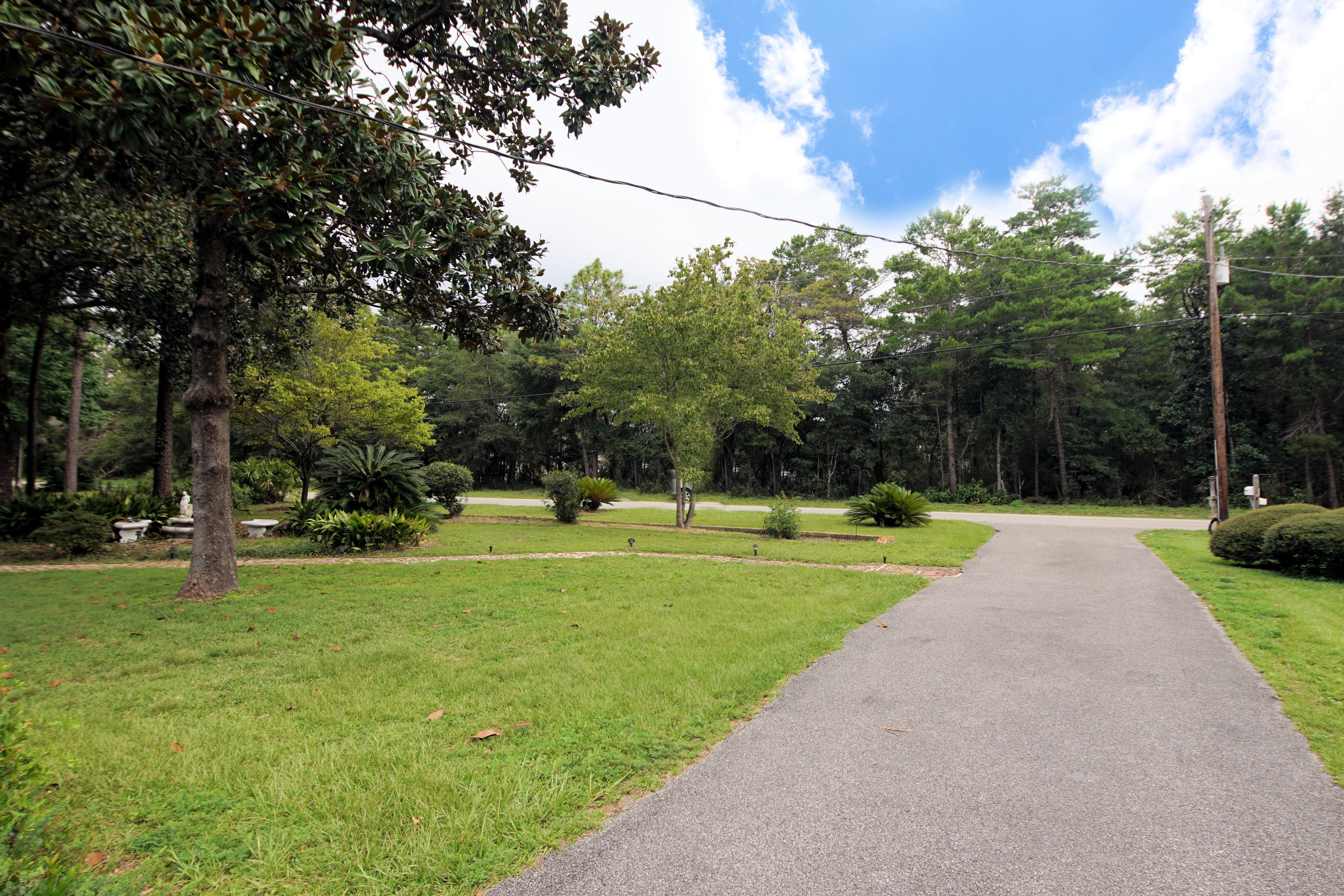 BAYOU POQUITO - Residential
