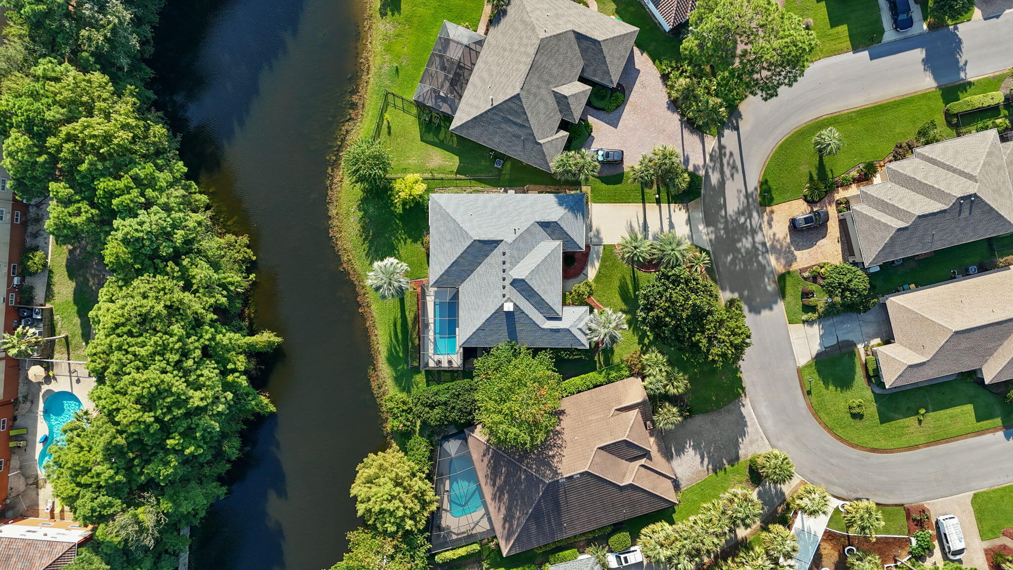 EMERALD LAKES PH 1 - Residential