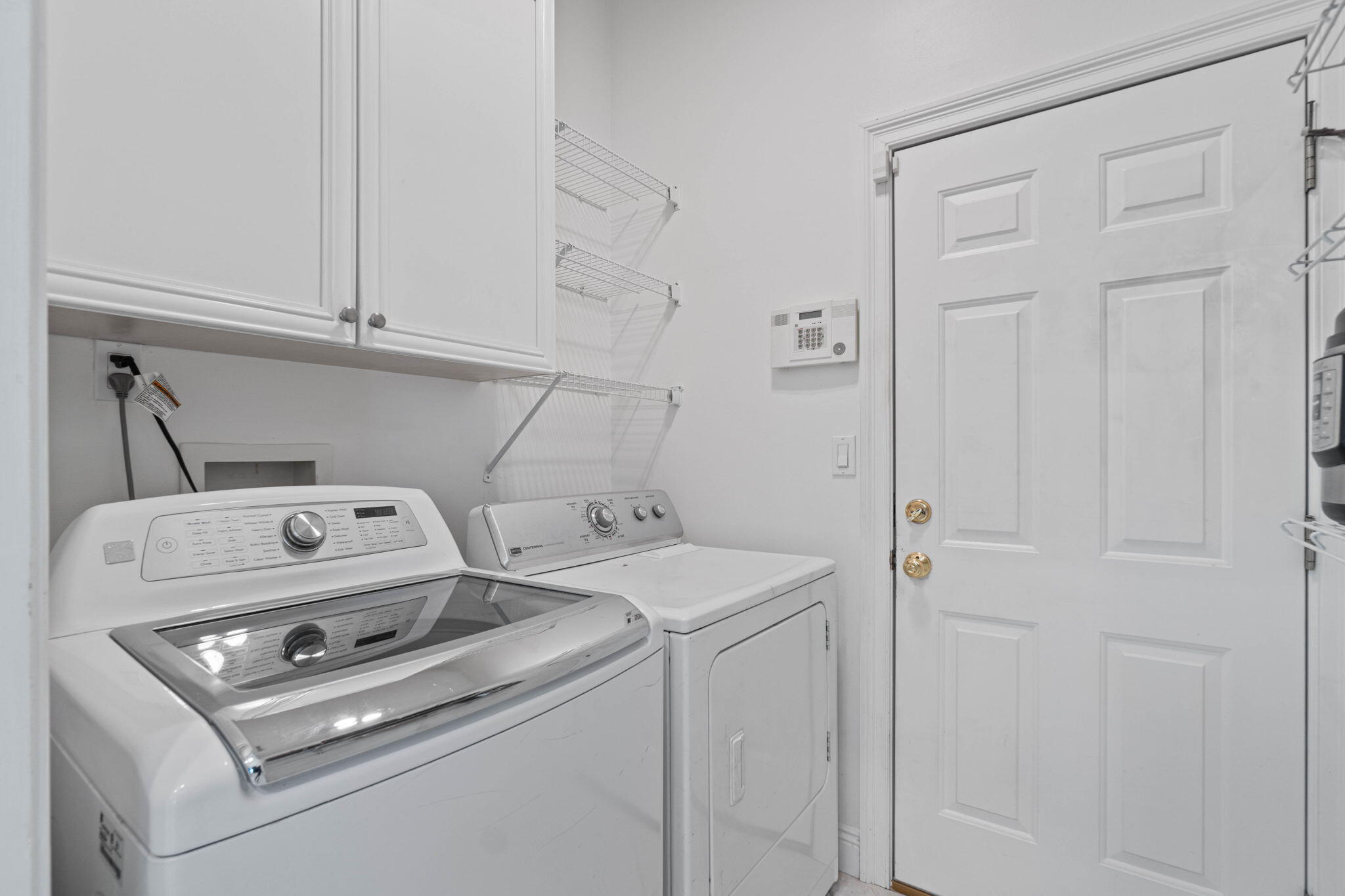 EMERALD LAKES PH 1 - Residential