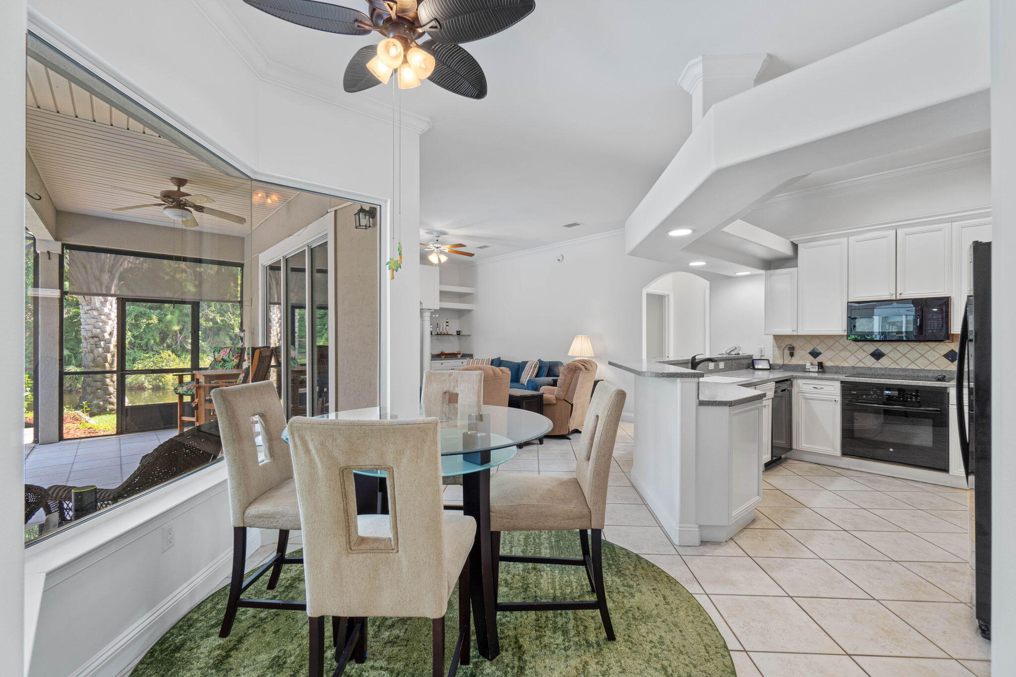EMERALD LAKES PH 1 - Residential