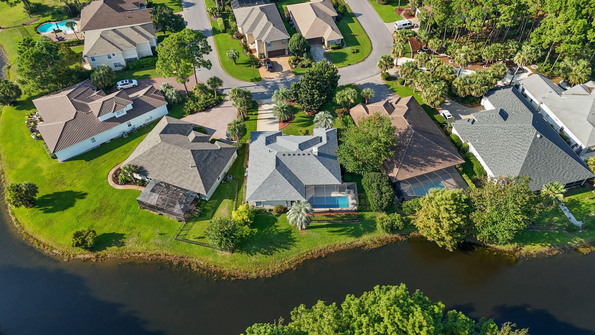 EMERALD LAKES PH 1 - Residential