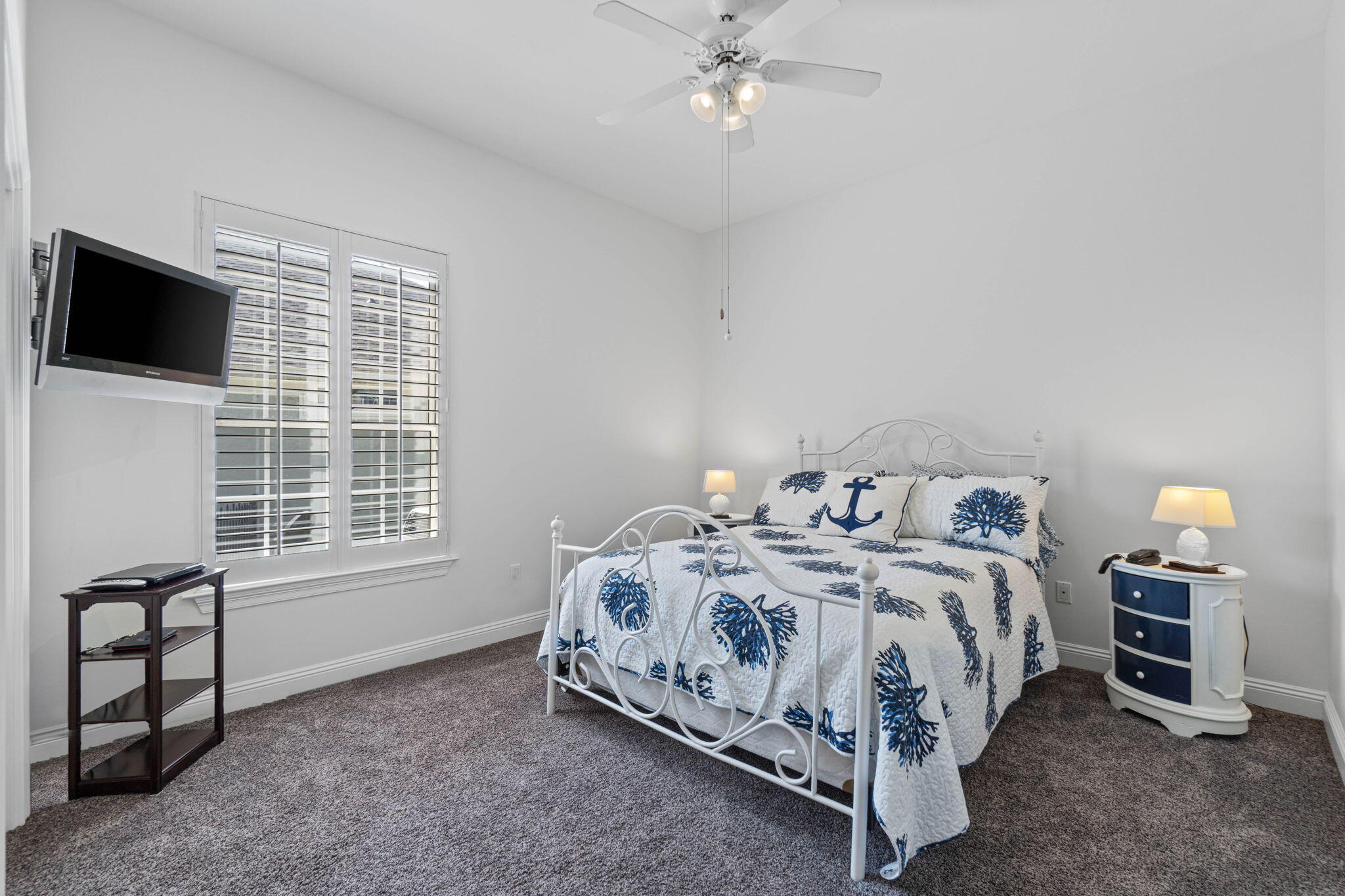 EMERALD LAKES PH 1 - Residential
