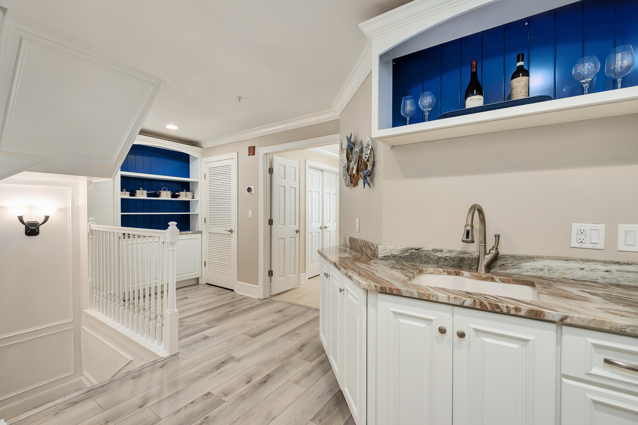 INN AT CRYSTAL BEACH (SUMMERCHASE CONDO) - Residential