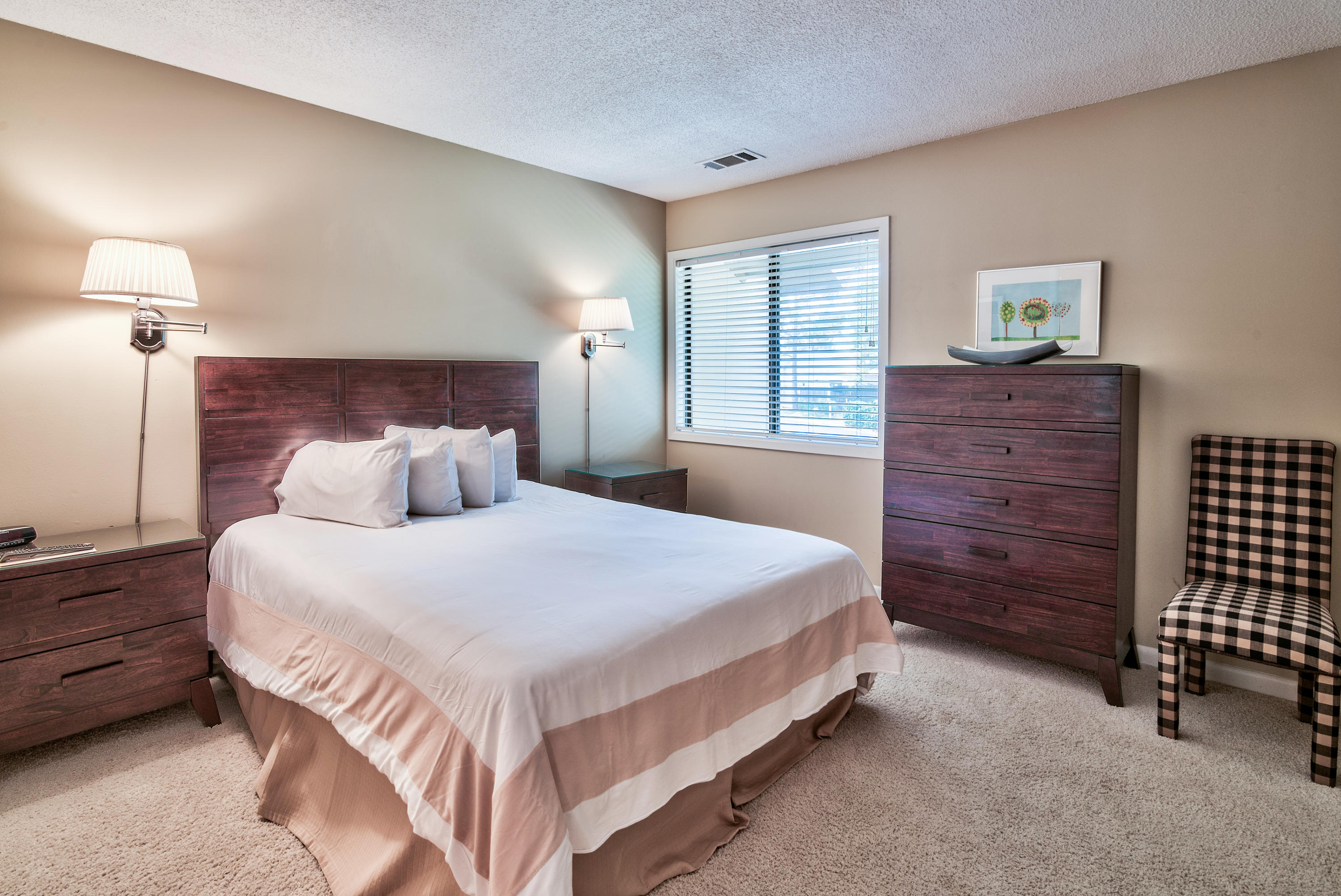 Beachwalk Villas - Residential Lease