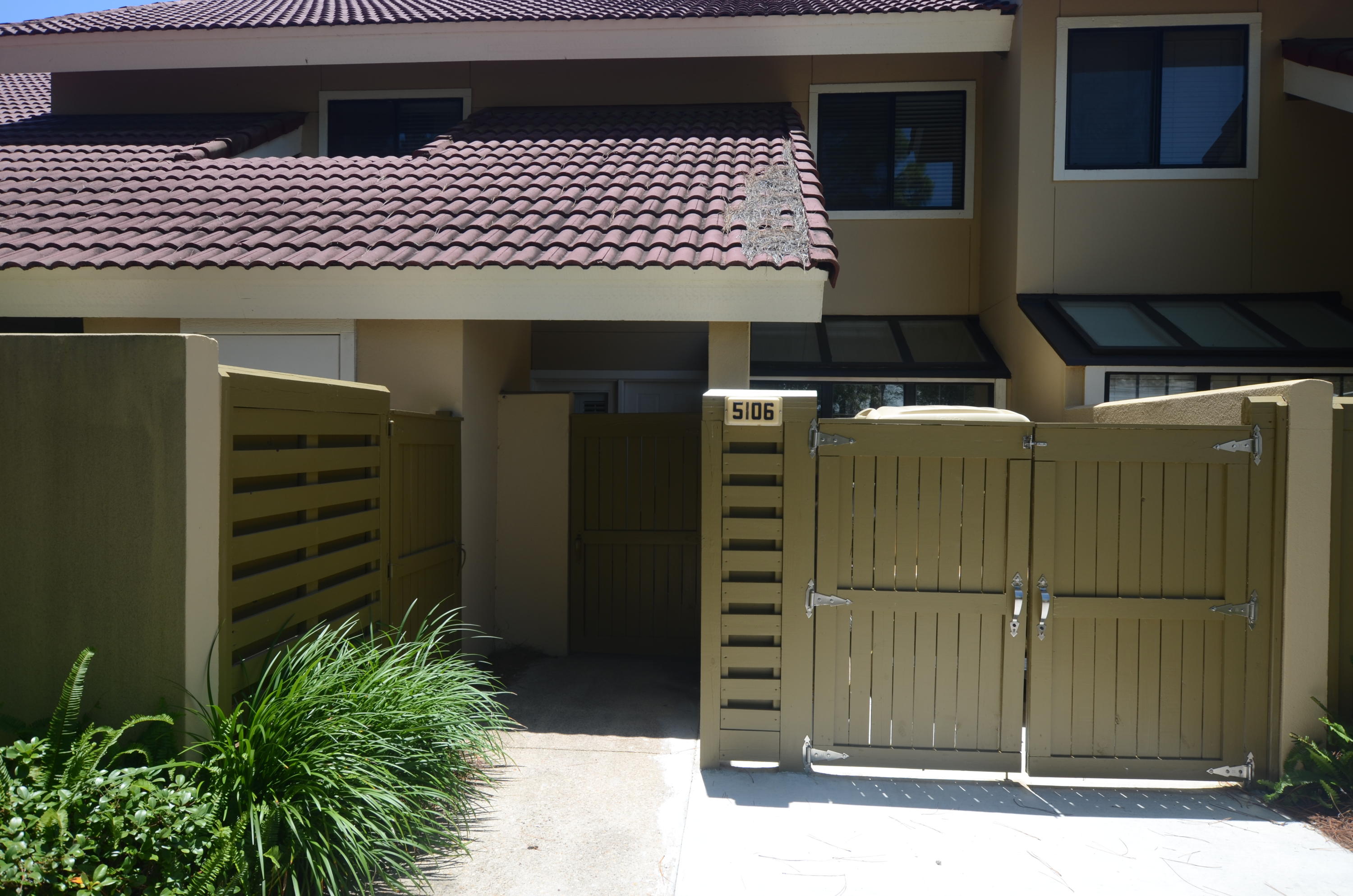 Beachwalk Villas - Residential Lease