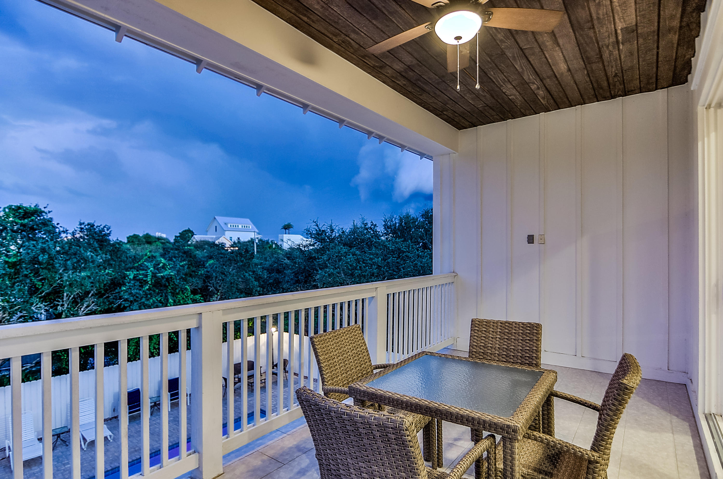 GULF SHORE MANOR - Residential