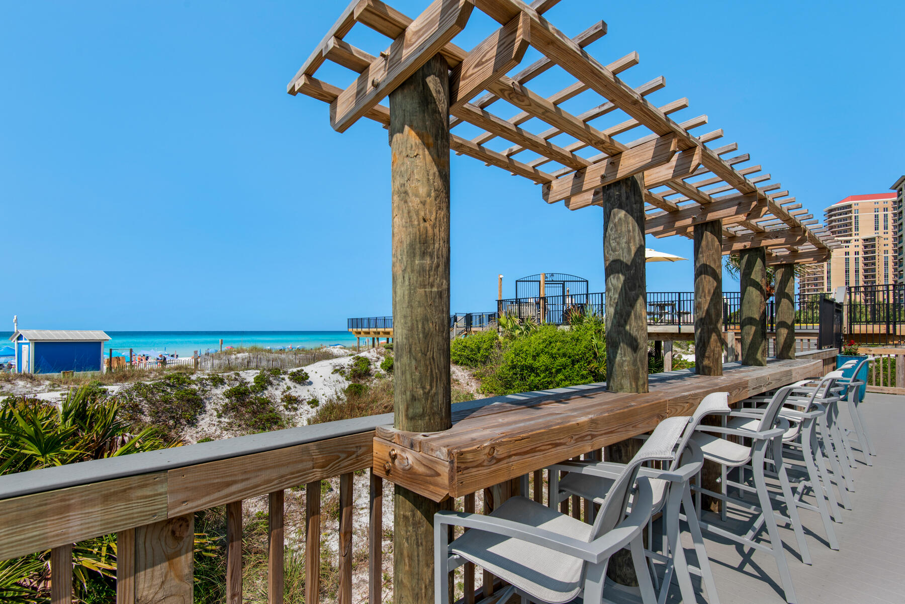 BEACHSIDE I CONDO - Residential