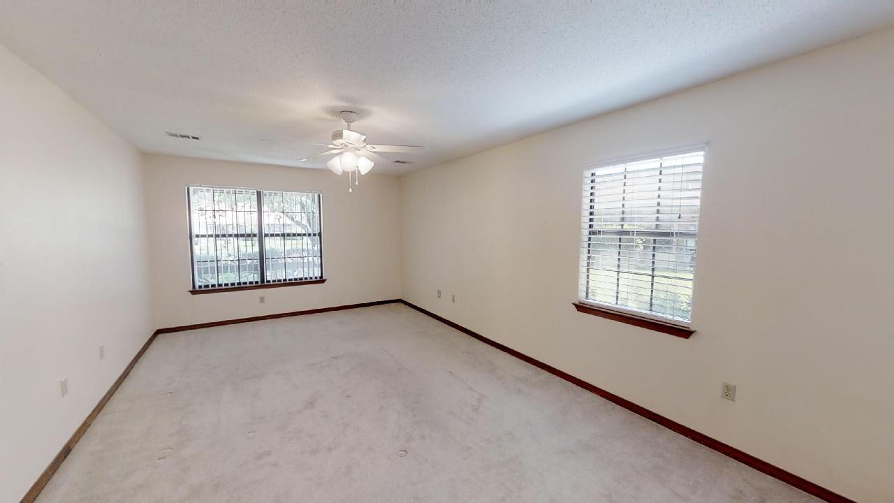 PINEDALE 2ND ADDN - Residential Lease