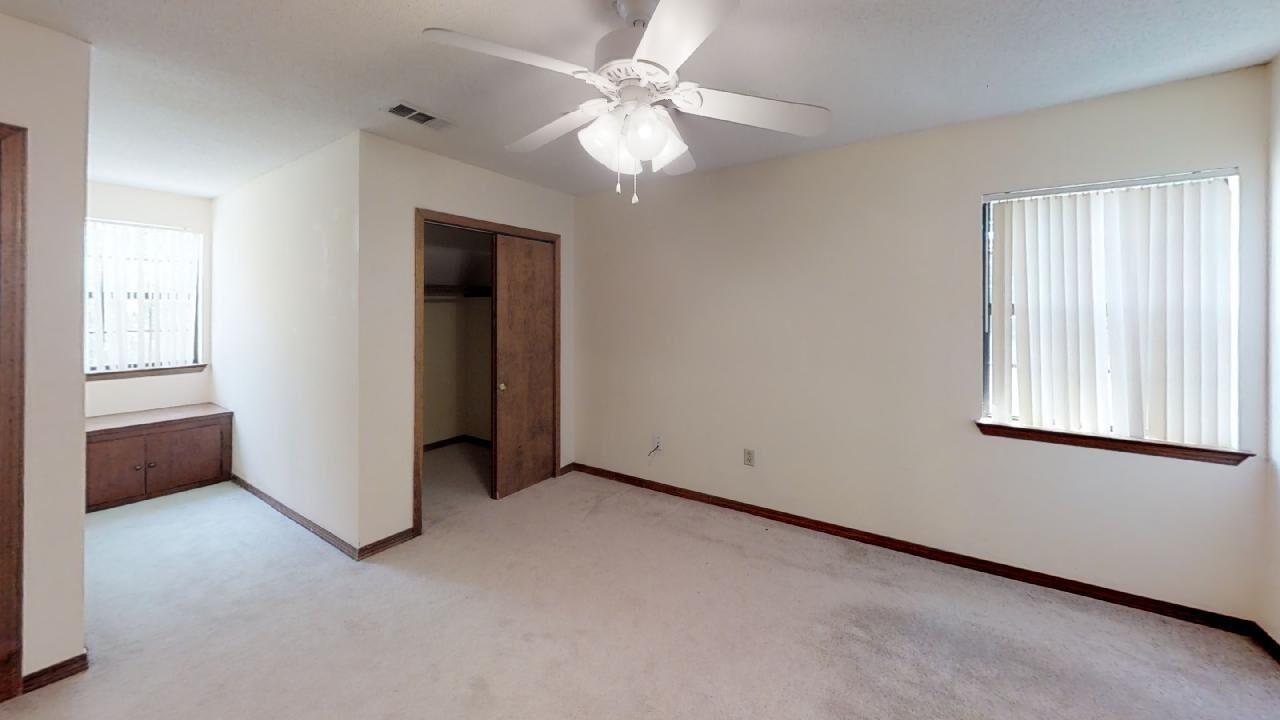 PINEDALE 2ND ADDN - Residential Lease
