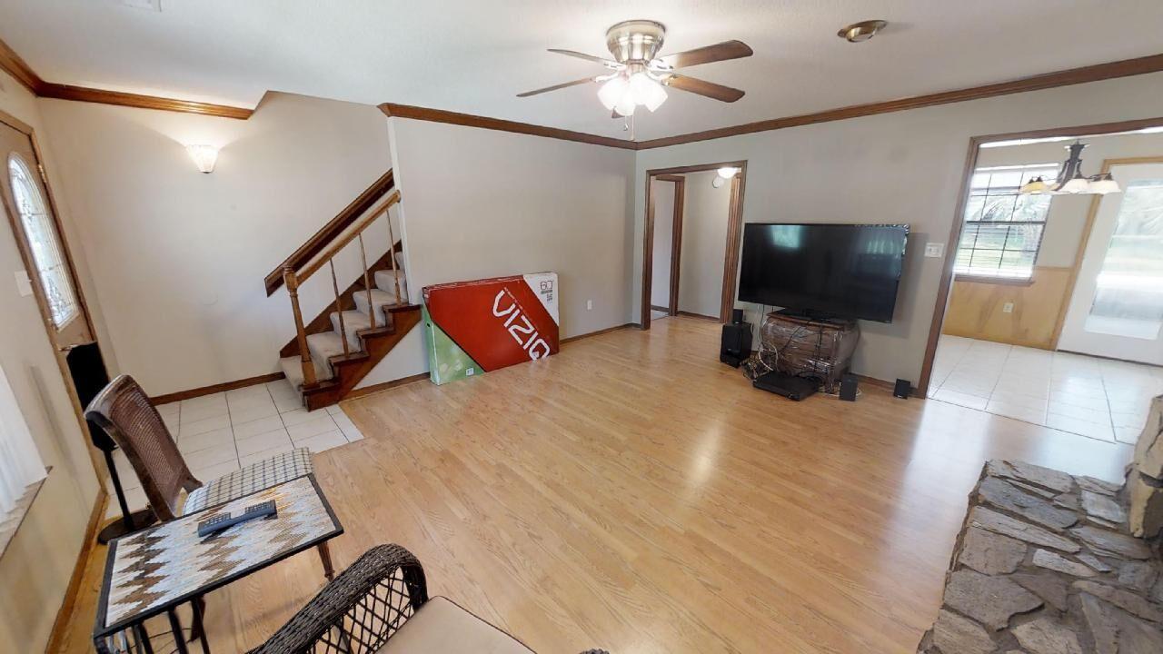 PINEDALE 2ND ADDN - Residential Lease