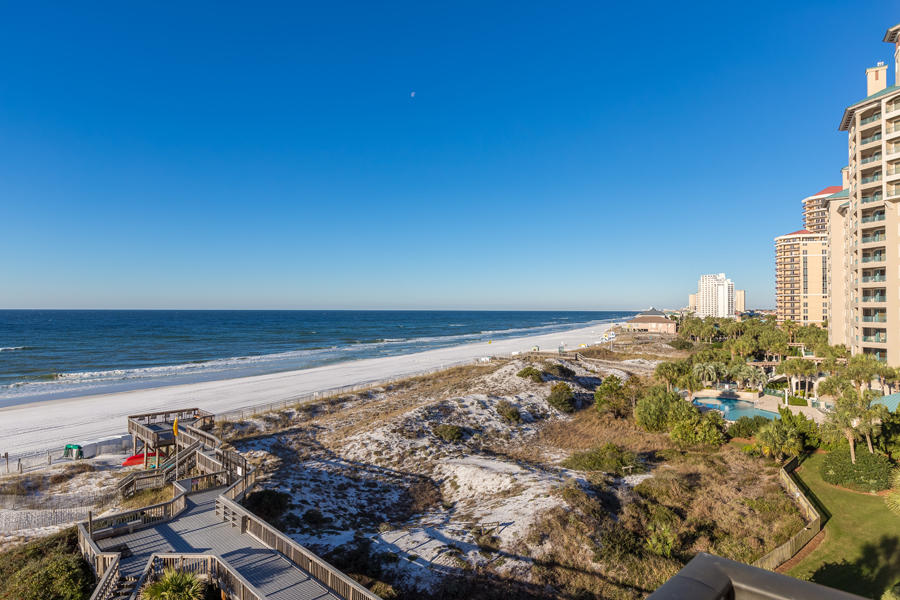 BEACHSIDE 1 CONDO - Residential