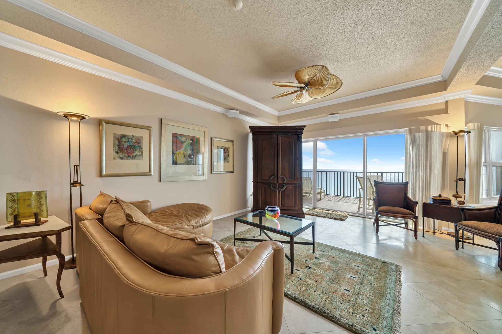 EMERALD TOWERS WEST CONDO - Residential