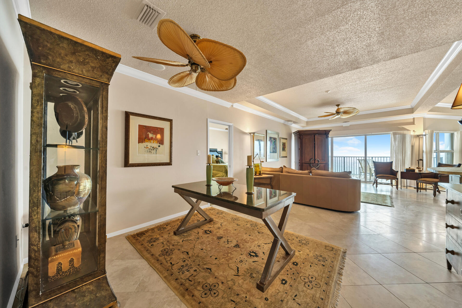 EMERALD TOWERS WEST CONDO - Residential