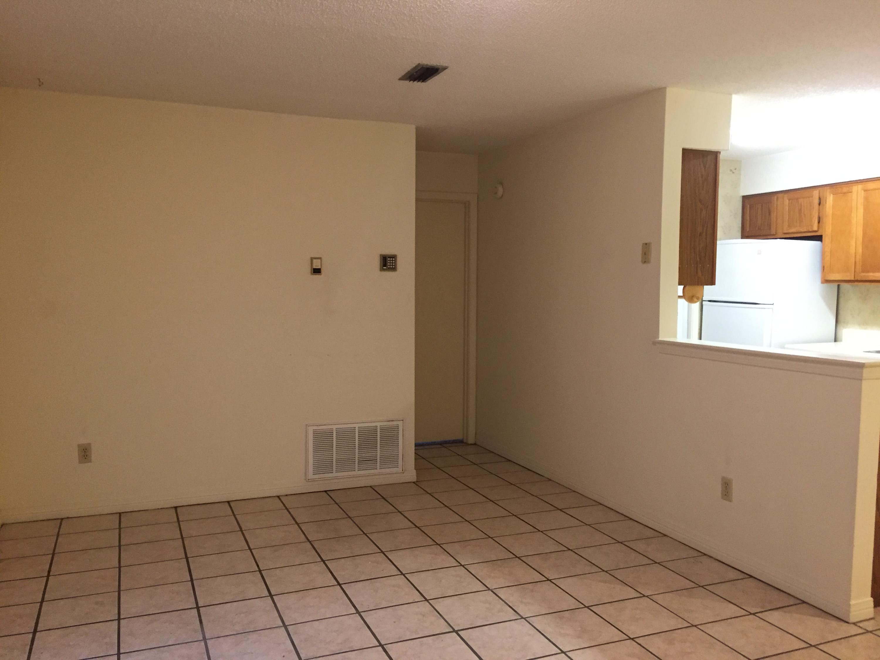 CARMEL VILLAGE T/H - Residential Lease