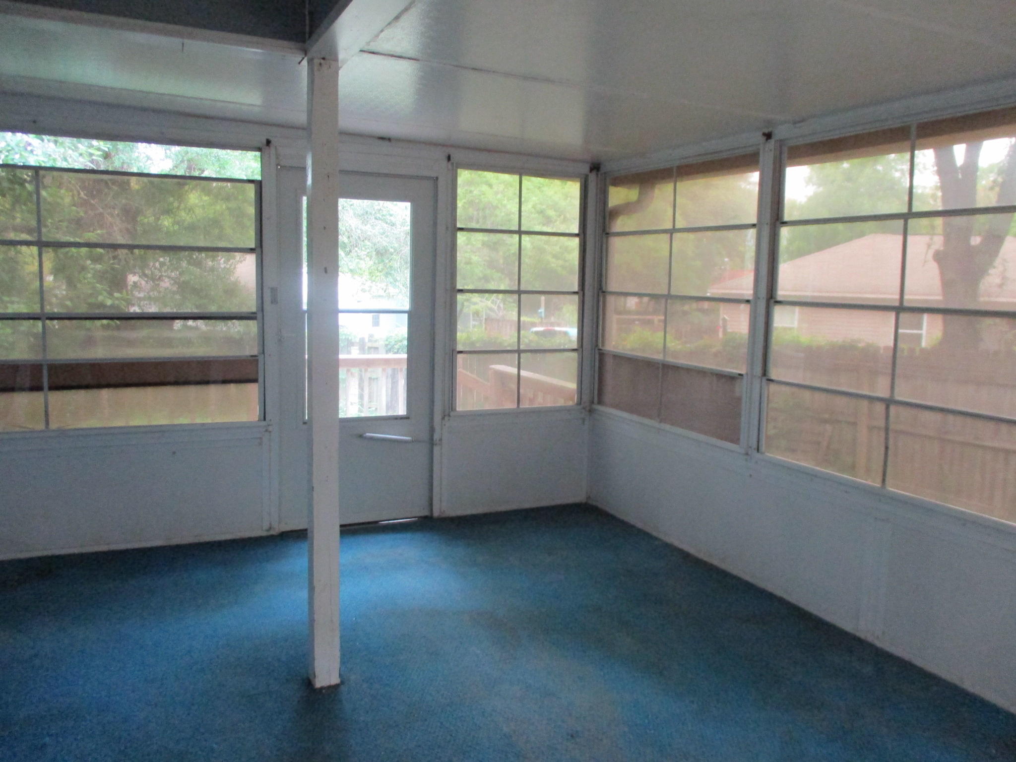 METES & BOUNDS - Residential Lease