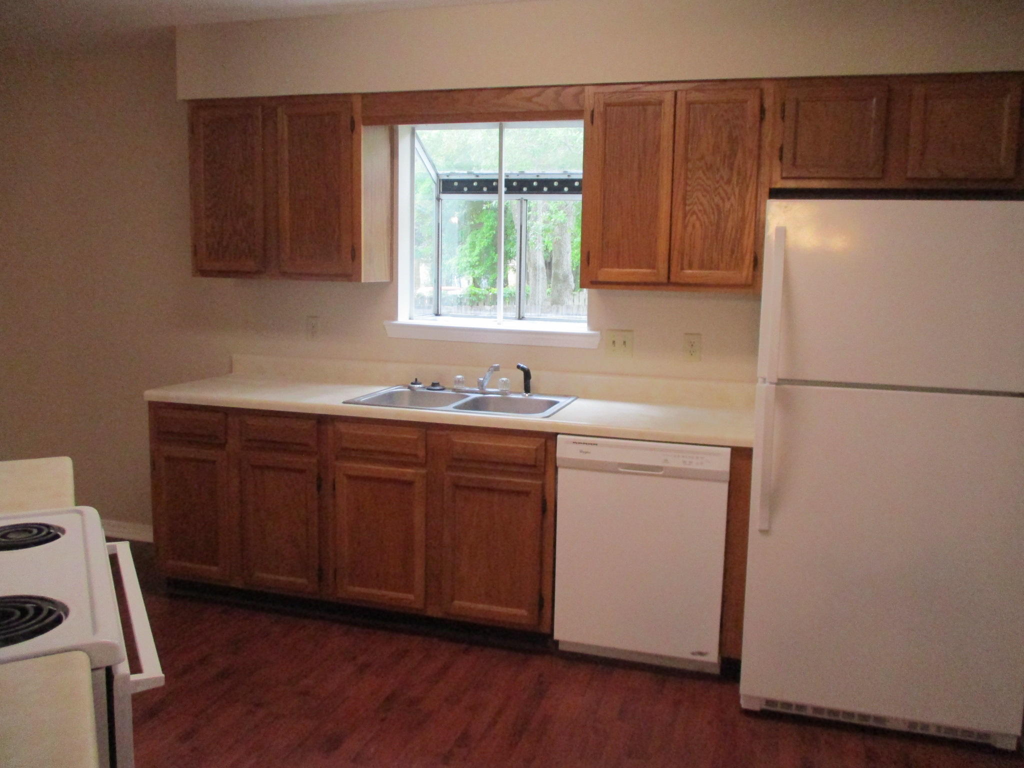 METES & BOUNDS - Residential Lease
