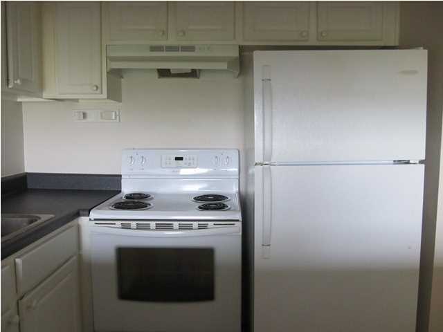 FINISTERRA CONDO - Residential Lease