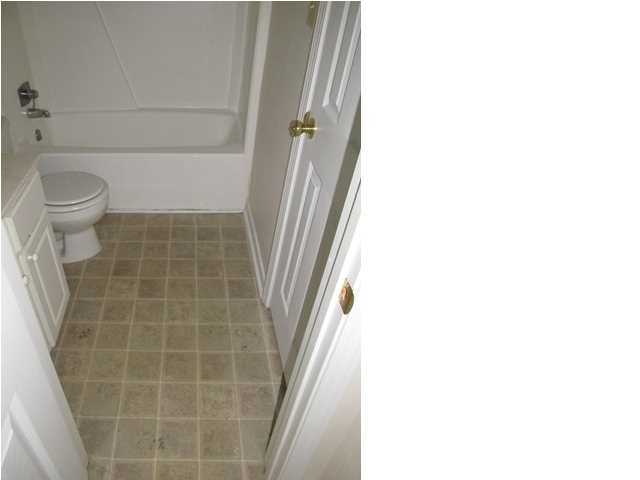 FINISTERRA CONDO - Residential Lease
